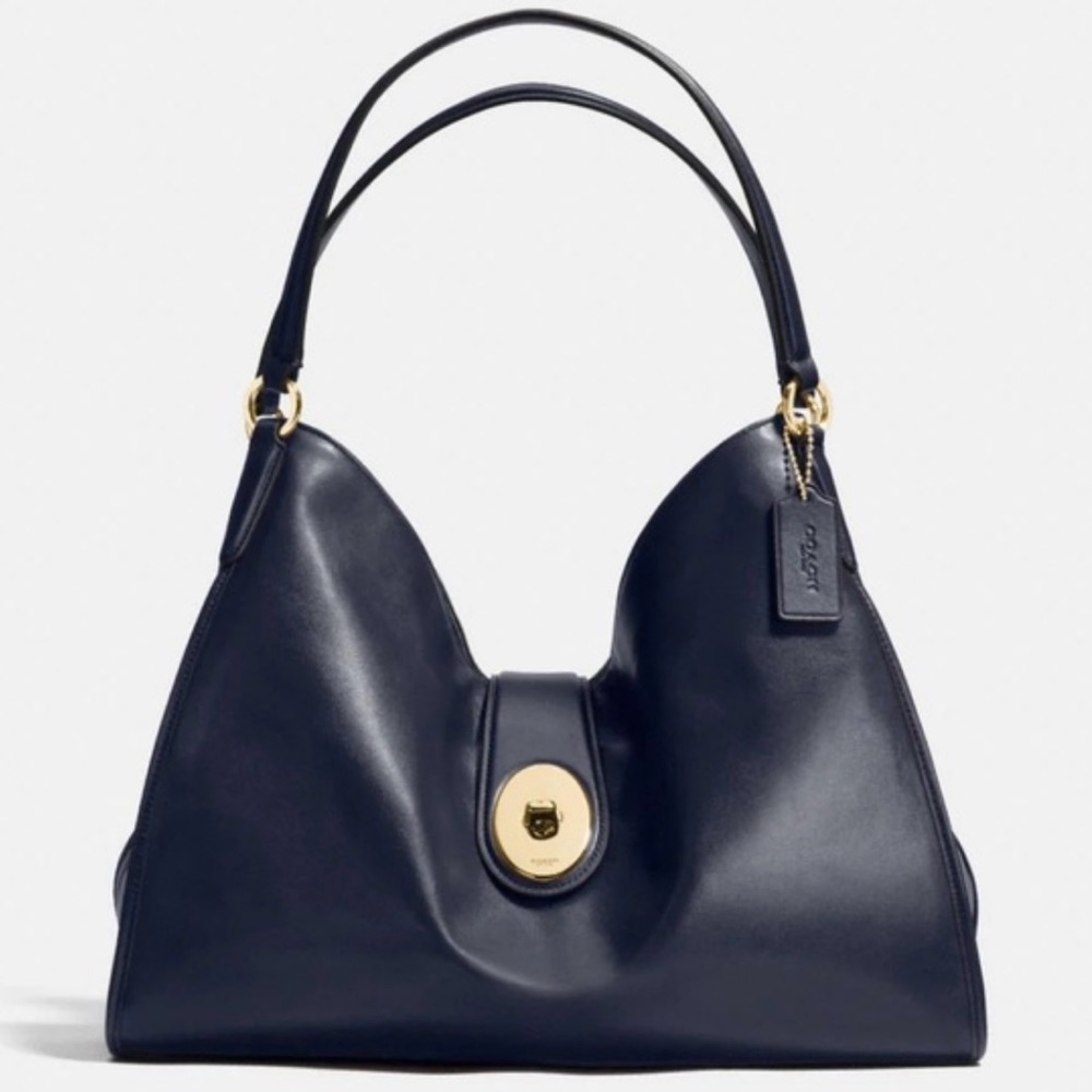 ‼️SOLD‼️Coach Smooth Leather Carlyle Shoulder Bag in Black with Gold Hardware